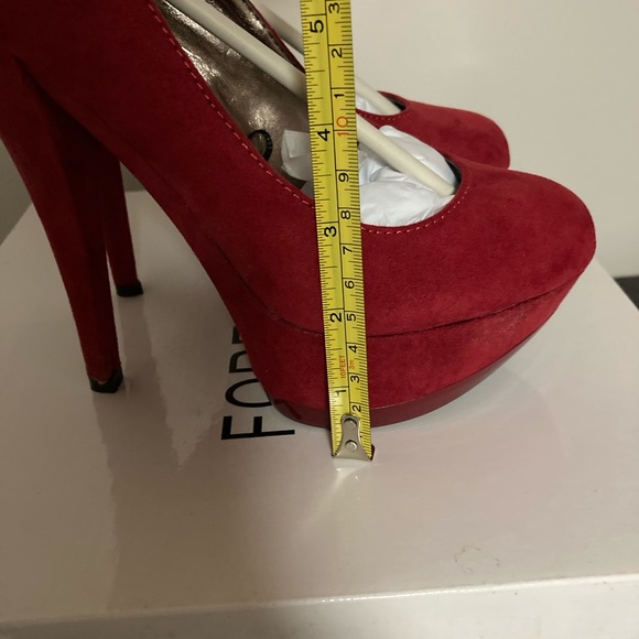 NWB Forever 21 Red Platform Stilettos - Picture 4 of 5